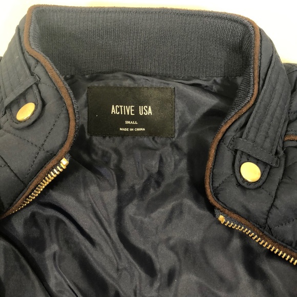 Active USA Navy Quilted Vest women size Small New - Picture 11 of 12